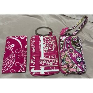 Vera Bradley Pink Twirly Birds Check BK Holder&Wristlet, Berry‎ Paisley Wristlet